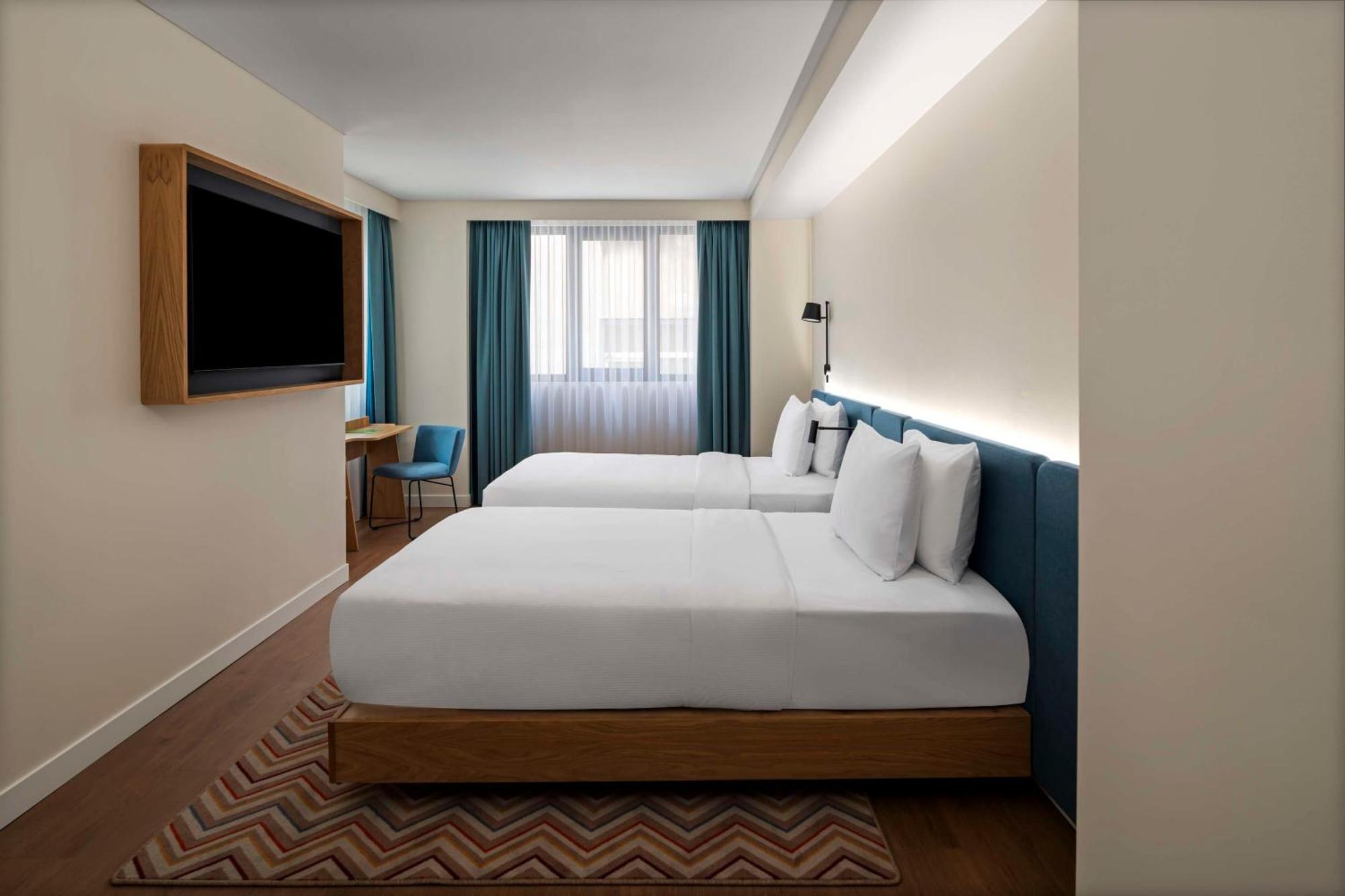 Отель Hampton By Hilton Istanbul Sirkeci Экстерьер фото
